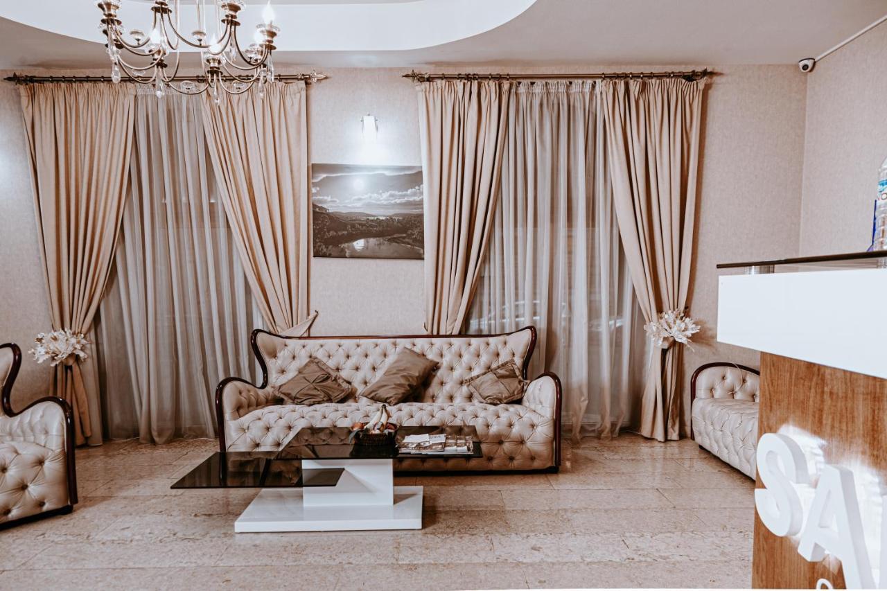 Sama Grand Hotel Tbilisi Exterior photo